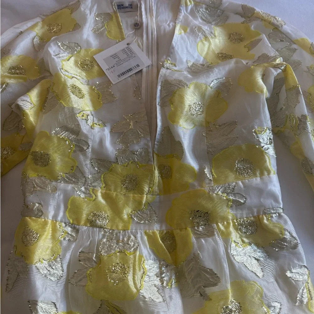 Alysia Dress in Yellow Floating Floral - Picture 3 of 8